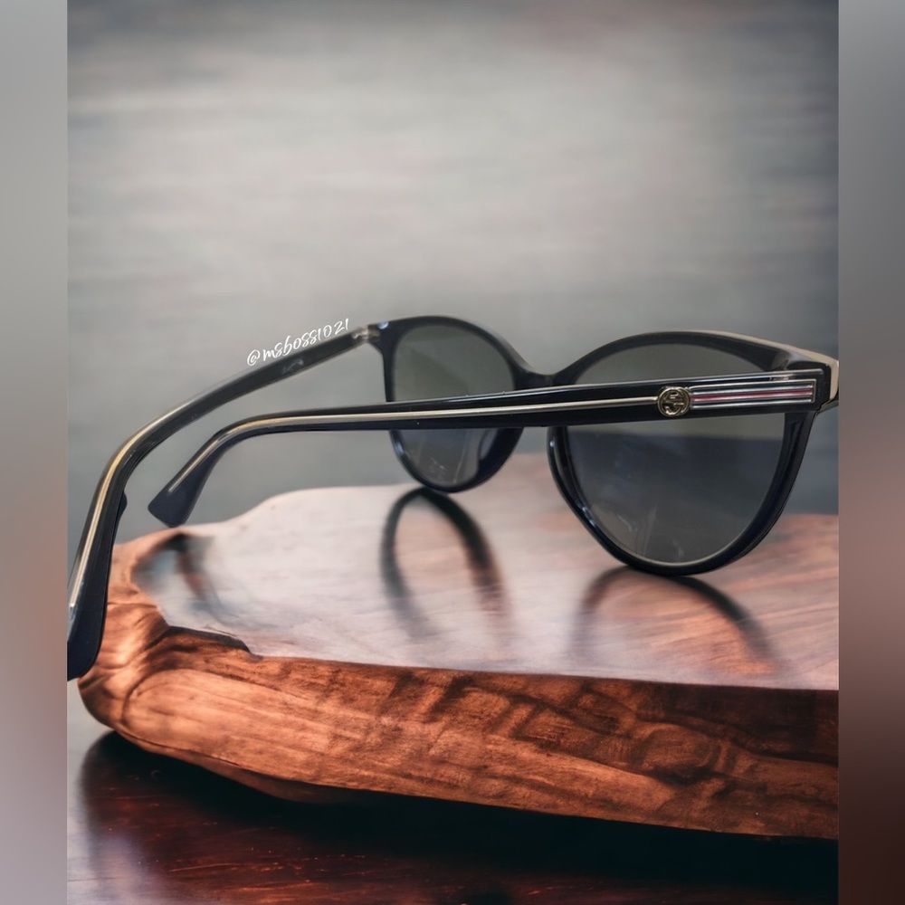 Gucci Authentic Black/Gold/Red/Green + Case BRAND NEW NEVER WORN - Picture 3 of 6